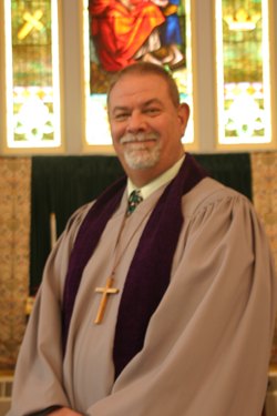 Pastor Tom
